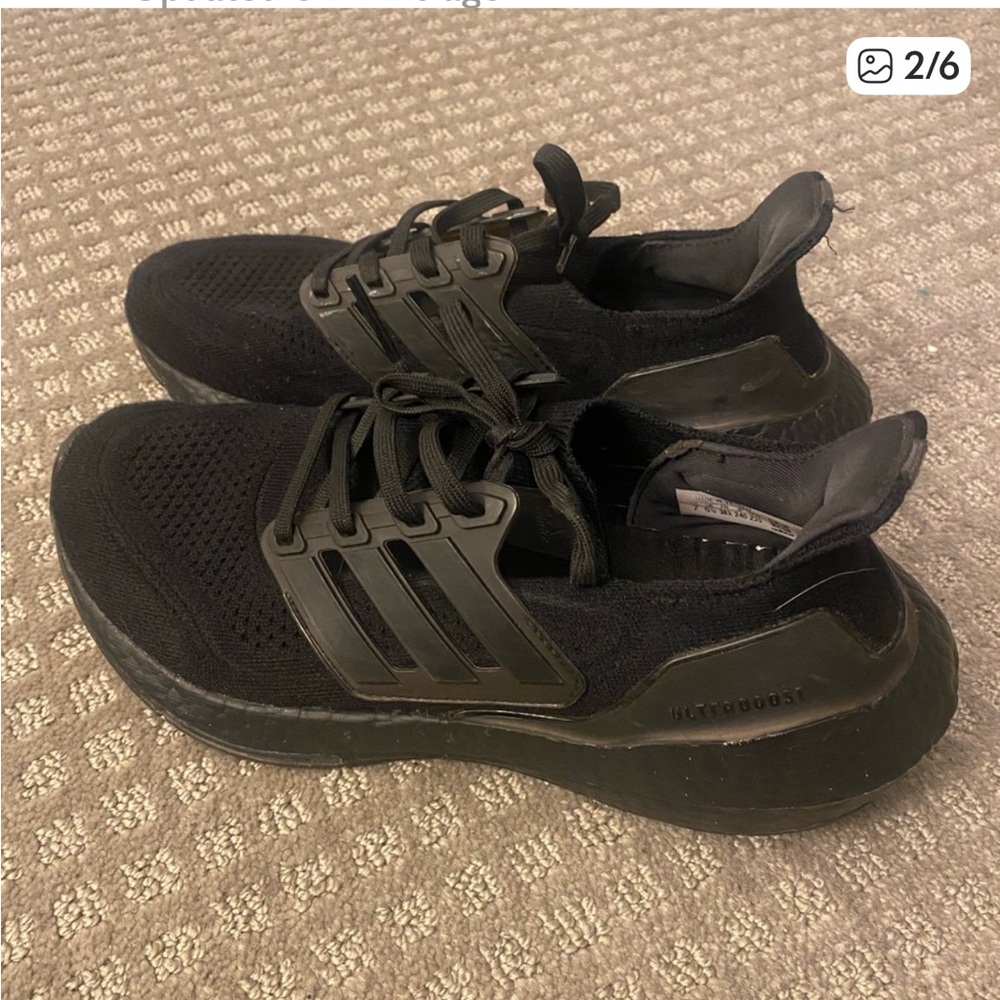 Adidas Men's Black Athletic Sneakers